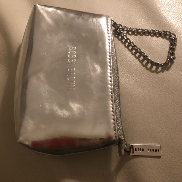 Bobbi Brown Wristlet/Clutch. - Picture 10 of 12